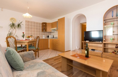 Punat Apartment | Apartments Diana (86151-A2) - Punat - island Krk