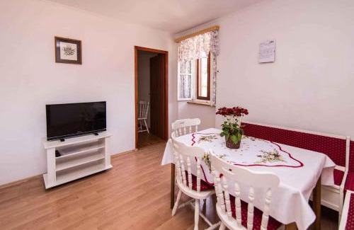 Veli Losinj Apartment | Apartments in Veli Losinj 14929