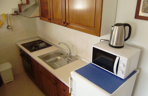 Cove Tri Zala (Zrnovo) Apartment | Apartments Iris - Studio 38m2 with free parking