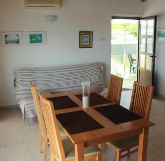 Mali Iz Apartment | Apartments Knezak