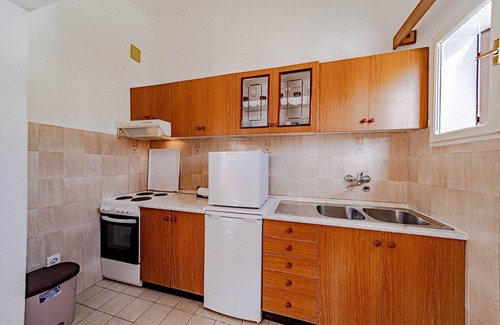 Brna Apartment | Apartments Kuzma - One-Bedroom Apartment with Balcony and Sea View