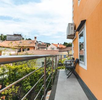 Piran Apartment | Apartments Lara with more affordable parking