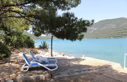 Hodilje Apartment | Apartments More & Ja - One Bedroom Apartment with Terrace and Sea View (1. istok)