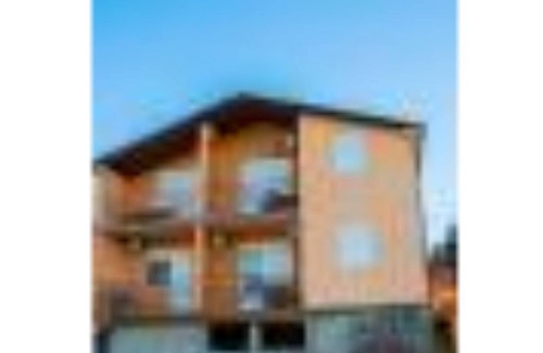 Dodosi House | Apartments Most Suite with lake view 3