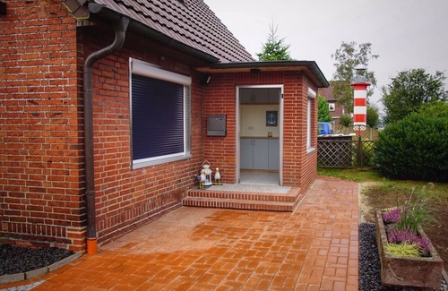 Lembruch Apartment | Apartments Möwe - Apartment upper floor with lake view