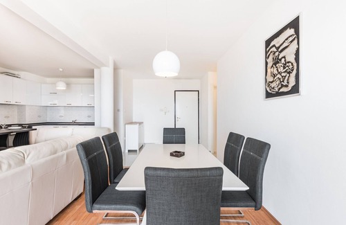 Znjan Apartment | Apartments Mrs Brightside (84311-A1) - Split