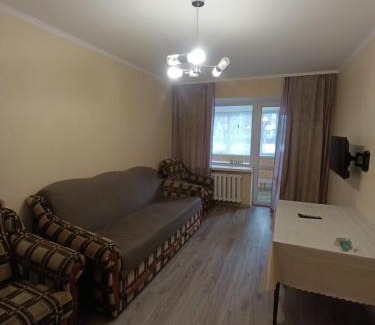 Degtyari Apartment | Apartments near the Trinity Church on Dovzhenko Street,102