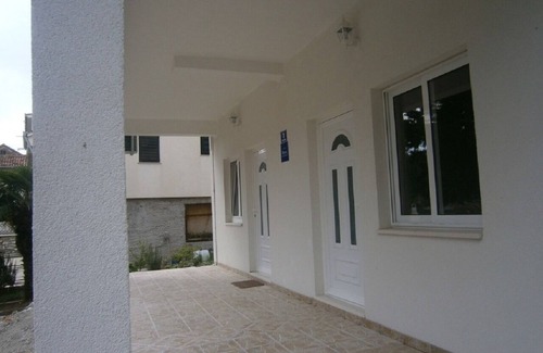 Blace Apartment | Apartments Niki (107571-A1) - Blace (Opuzen)