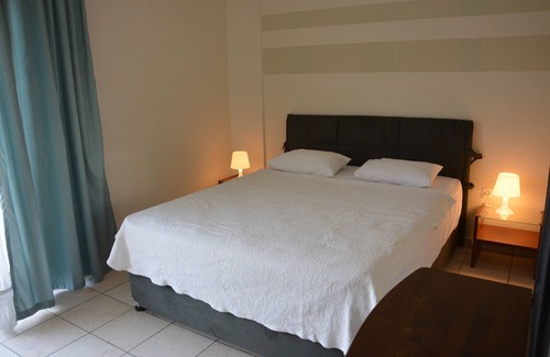 Kavala Apartment | Apartments On the beach vacation with friends