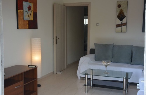 Kavala Apartment | Apartments On the beach vacation with friends