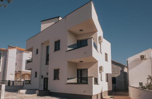 Vodice Apartment | Apartments PiiP-ni-More