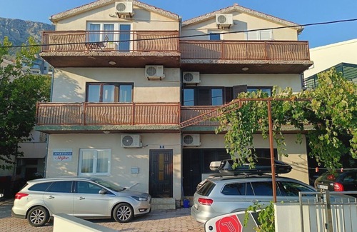 Ruskamen Apartment | Apartments Stipe (29371-A4) - Lokva Rogoznica
