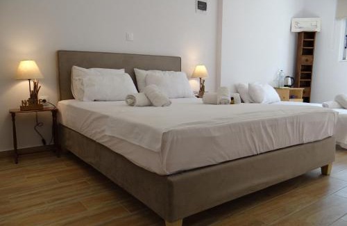 Spata-Artemida Apartment | Apartments Tina FREE transfer from-to the airport