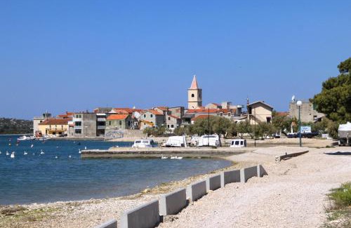 Pirovac Apartment | Apartments with a parking space Pirovac, Sibenik - 15271