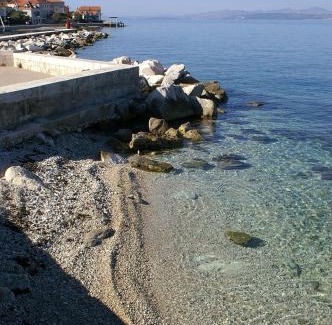 Sutivan Apartment | Apartments with a parking space Sutivan, Brac - 17750