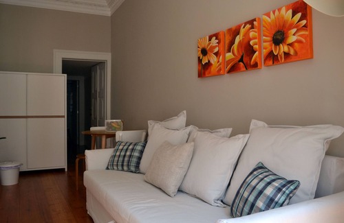 Guimaraes Apartment | Apartments with History - Azul