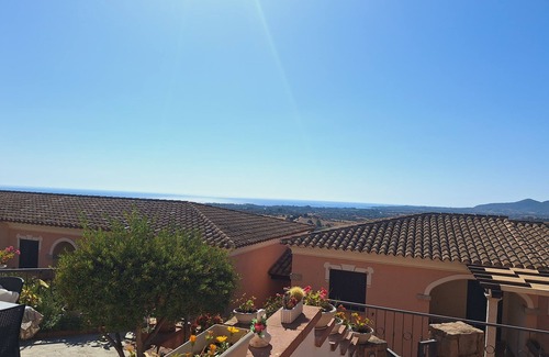Luddui Apartment | Apartments with spectacular views of Budoni Bay 3 min. from the sea-4 places