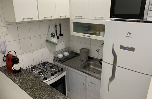 Copacabana Apartment | Ape 200 Metros da Praia e Metrô