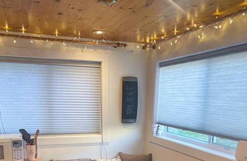 Okanagan-Similkameen Apartment | Apex Mountain ~ The Snuggle Inn ~ Cozy Apartment