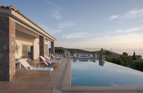 Kontos Villa | Aphea Retreat Villa
