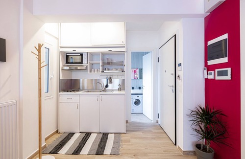 Attiki Apartment | Aphrodite (Athenian apartment close to the center)