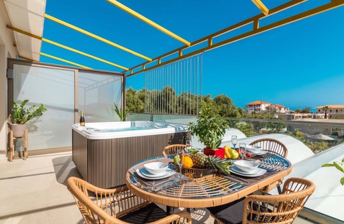 Alykes Apartment | Aphrodite Studios & Apartments - 2 Bedroom Luxury Suite 4 guests
