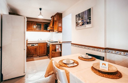 Santa Engracia Apartment | Apolónia Train Spot By Gt House