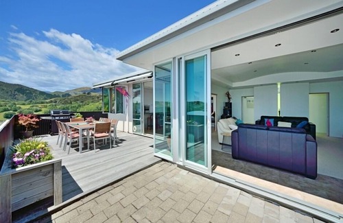 Nelson House | Aporo - Architectural, Light-filled, Great Views!