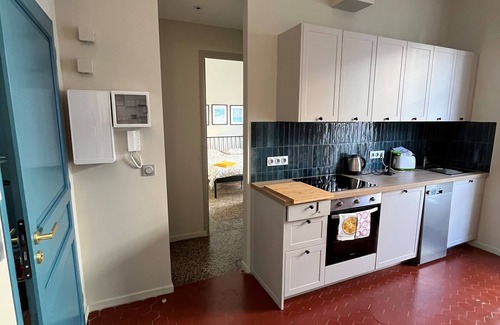 Alpes-Maritimes Apartment | app.3 for 4 people 200 from the beach