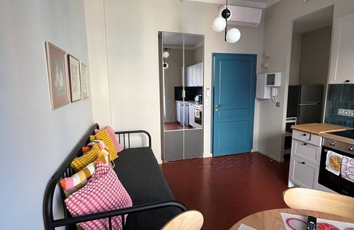 Alpes-Maritimes Apartment | app.3 for 4 people 200 from the beach