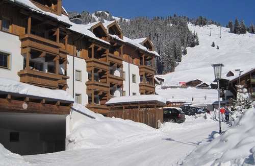 Konigsleiten Apartment | App Lyso, Hiking and enjoyment in the mountains of Konigsleiten