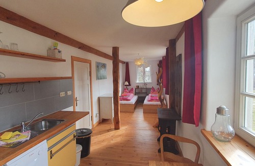 Pantow Apartment | App. Tueddelkroms, 2-3 p., in dreamlike secluded location, barbecue, near Binz