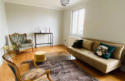 Neustadt-Diedesfeld Apartment | Appartment with separate bedroom - Millésime