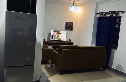 Yaounde Apartment | Apparmmen furnished, Located in yde, place: total biteng at 30m from fonctionne.