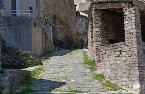 Piedicroce Apartment | Appart Cerise, vue Montagne