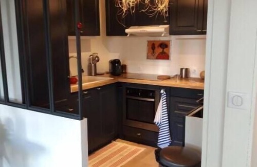 Sud Apartment | Appart Lumineux à 10 Minutes à Pied du Centre ,niché Dans un Écrin de Verdure