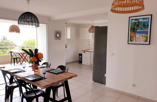 Le Lamentin Apartment | Appart Moderne Avec vue Mer & Pitons