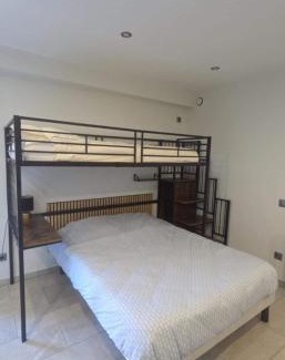 Solignac-sur-Loire Apartment | Appart RDC à Montagnac vers Le Puy-en-Velay