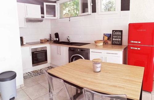 Fitou Apartment | Appart RDC 5 pers - Estate with swimming pool - Private parking lot