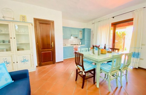 San Teodoro City Centre Apartment | Appartamenti San Teodoro VIII con BBQ, A/C e WIFI