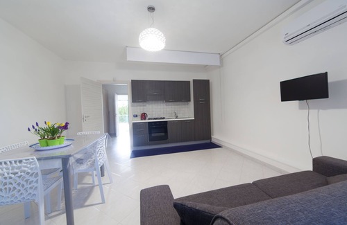 Casa Santa Apartment | Appartamentitrapaniduec Appartamento Blu X5