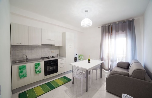 Trapani Apartment | AppartamentitrapaniDueC Red Apartment