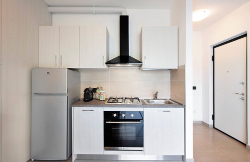 Nesso Apartment | Appartamento "2 Il Tornante" with Lake & Mountain Views, Wi-Fi, A/C & Balcony