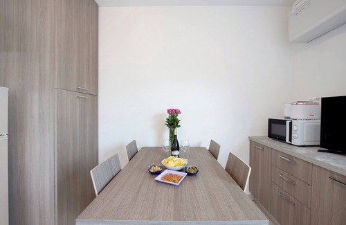 Nesso Apartment | Appartamento "7 Il Tornante" with Lake & Mountain Views, Wi-Fi, A/C & Balcony