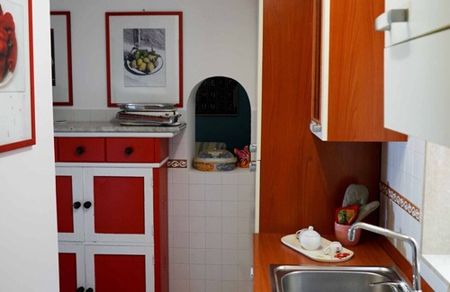 Municipio 3 Apartment | Appartamento a 100 metri dal Mare By Apulia Accommodation