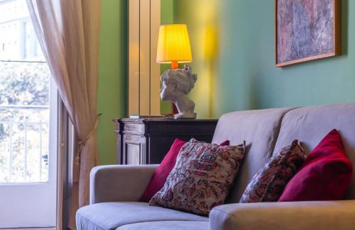 Naples City Centre Apartment | Appartamento a Piazza Cavour by Wonderful Italy