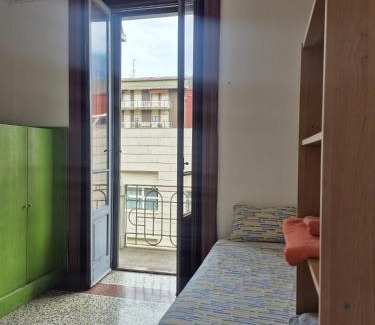 Lecco House | Appartamento completo o Camere private, Lecco Centro vicino alla stazione e al lago