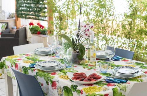 Mazara del Vallo Apartment | Appartamento in Villa Tulipano