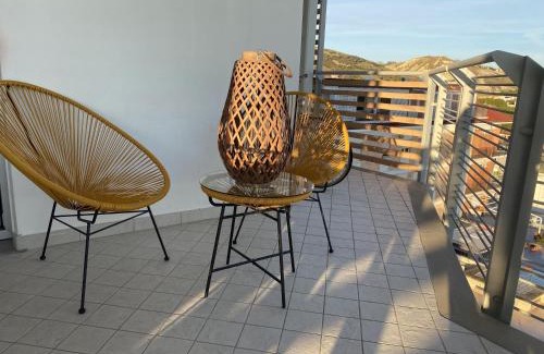 Roseto degli Abruzzi Apartment | Appartamento con terrazza di 35 mq fronte mare-Wifi-Barbecue