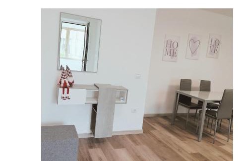 Tolmezzo Apartment | Appartamento Julia Trilocale Open Space - Tolmezzo UD